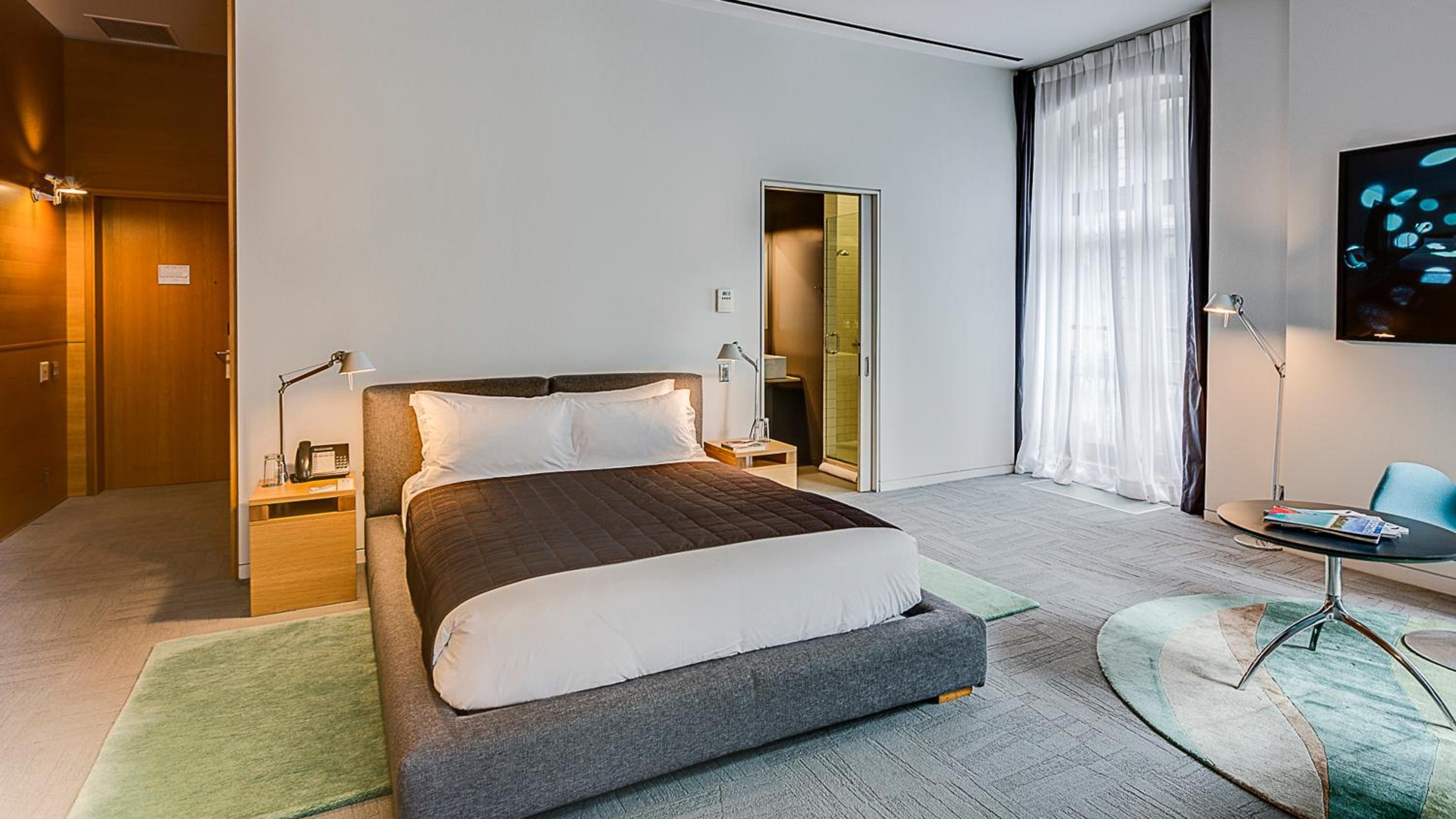 rooms