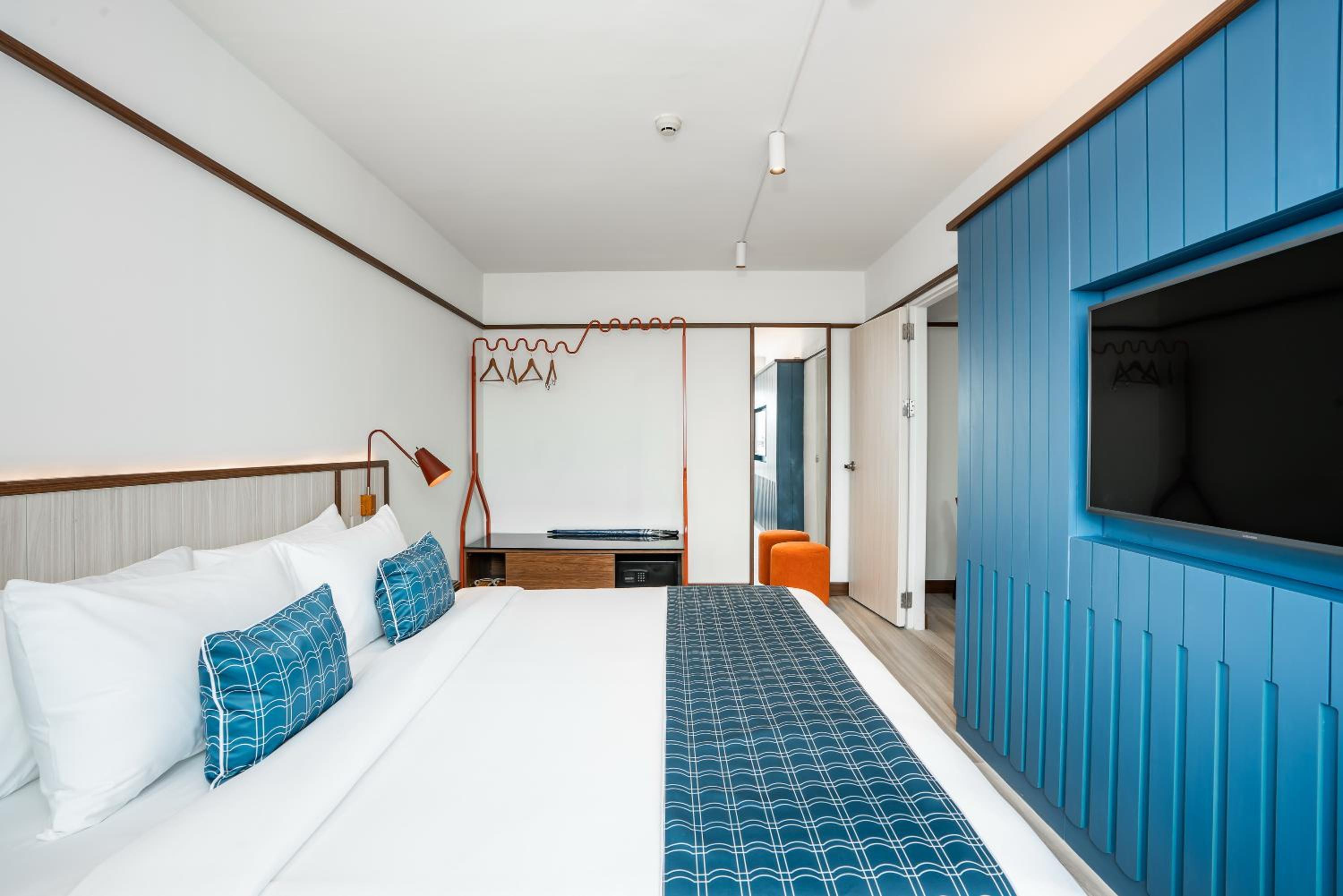rooms