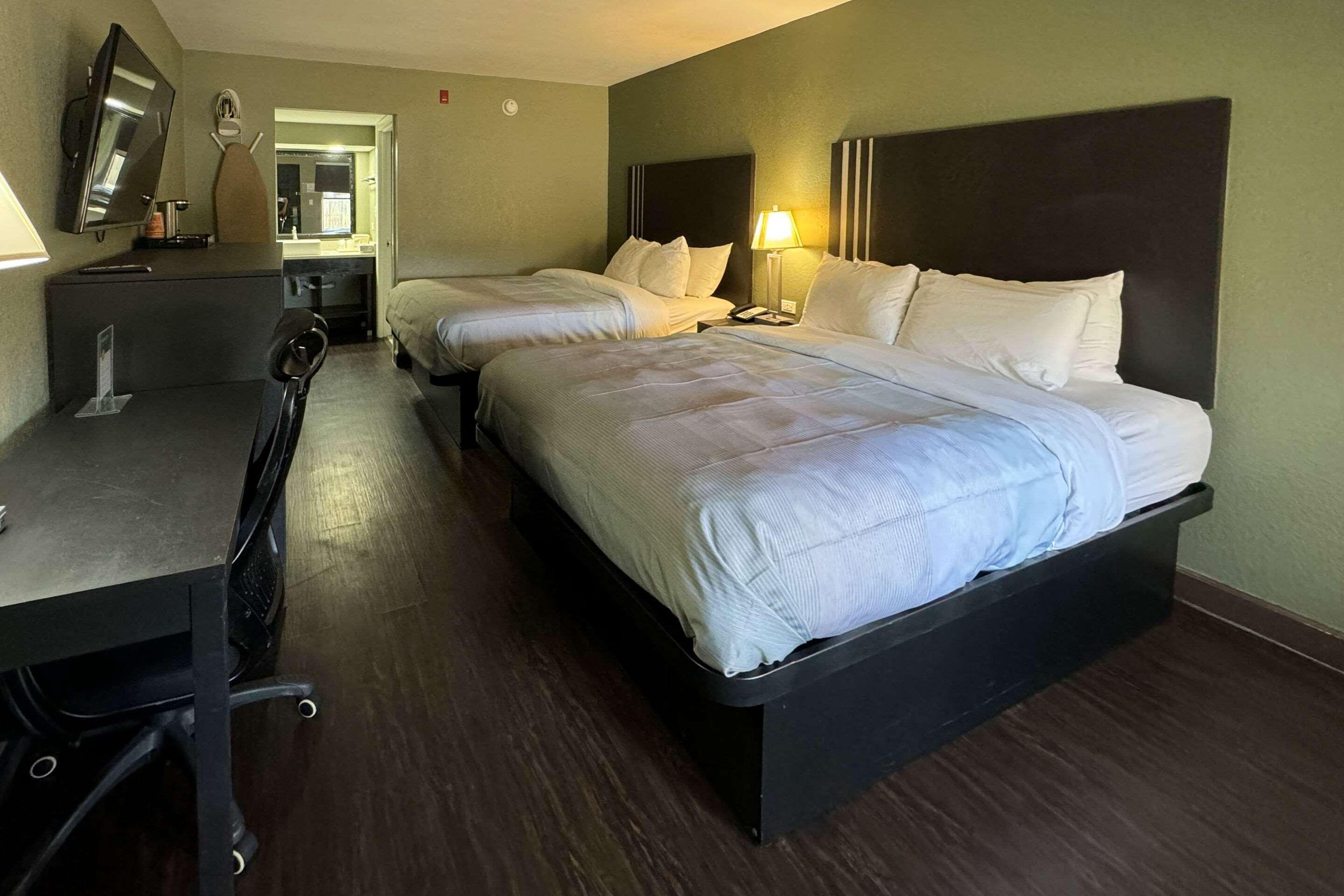 rooms