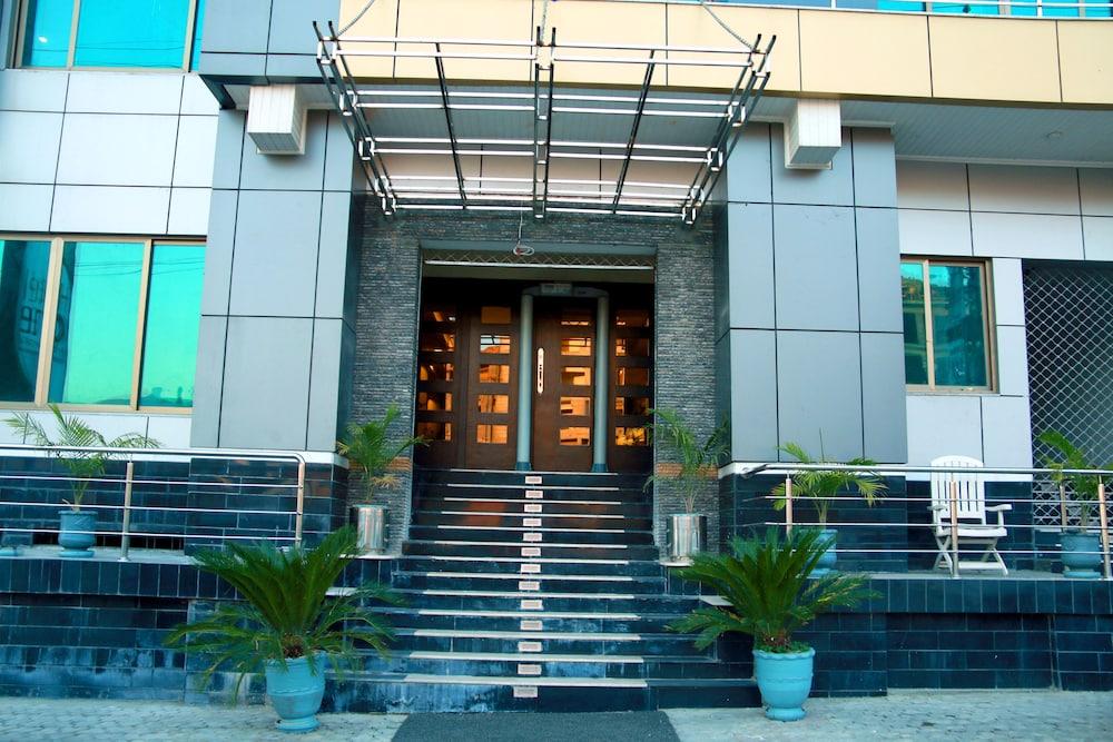 hotel