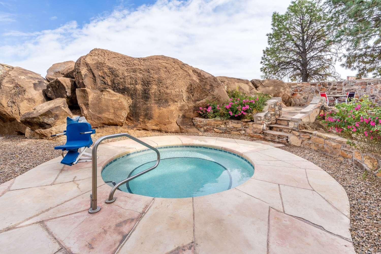 swimming pool spa