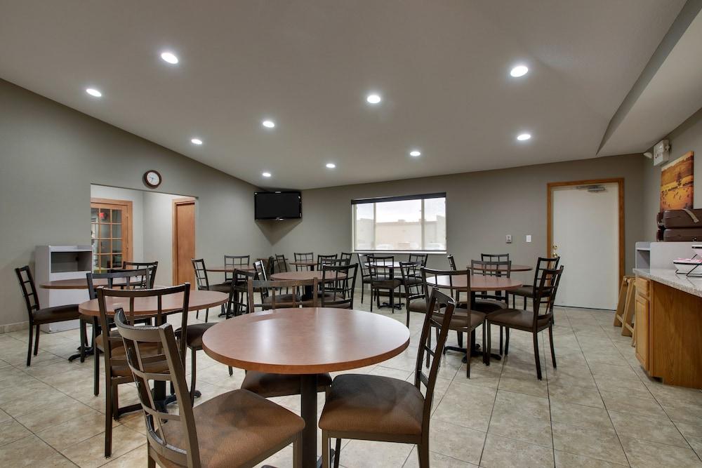 restaurant-cafeteria
