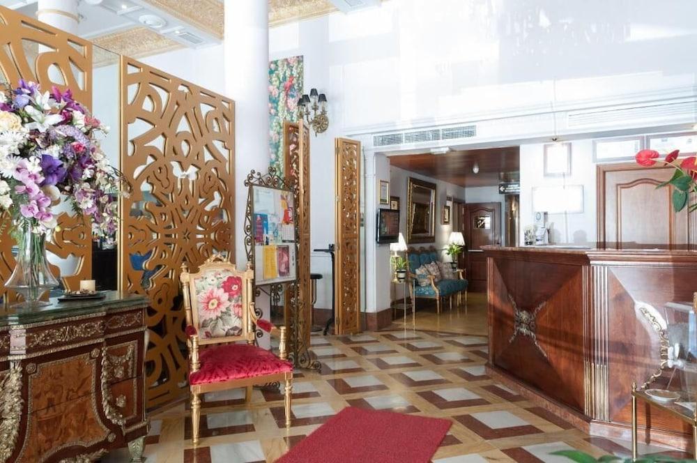 lobby