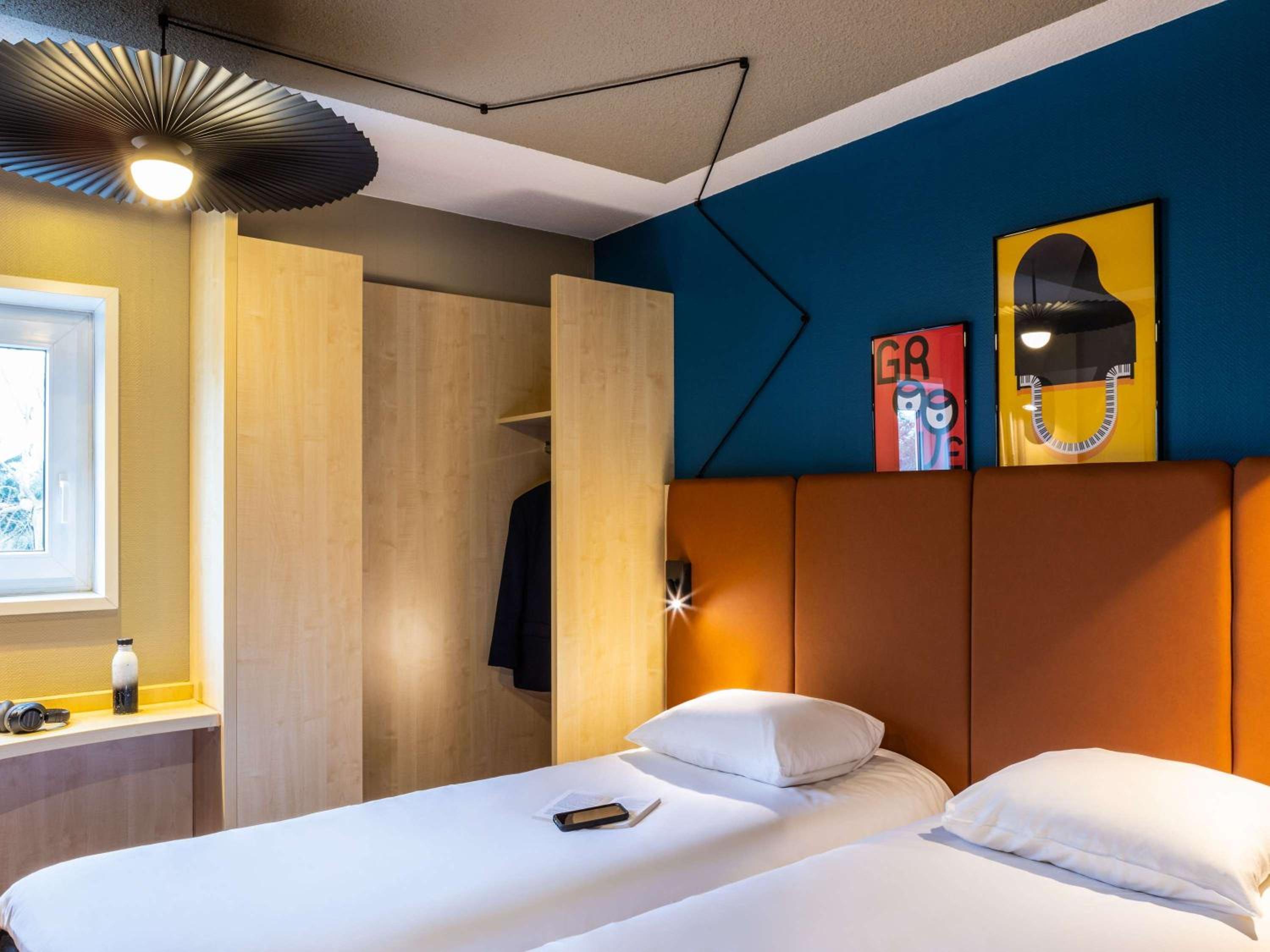 rooms