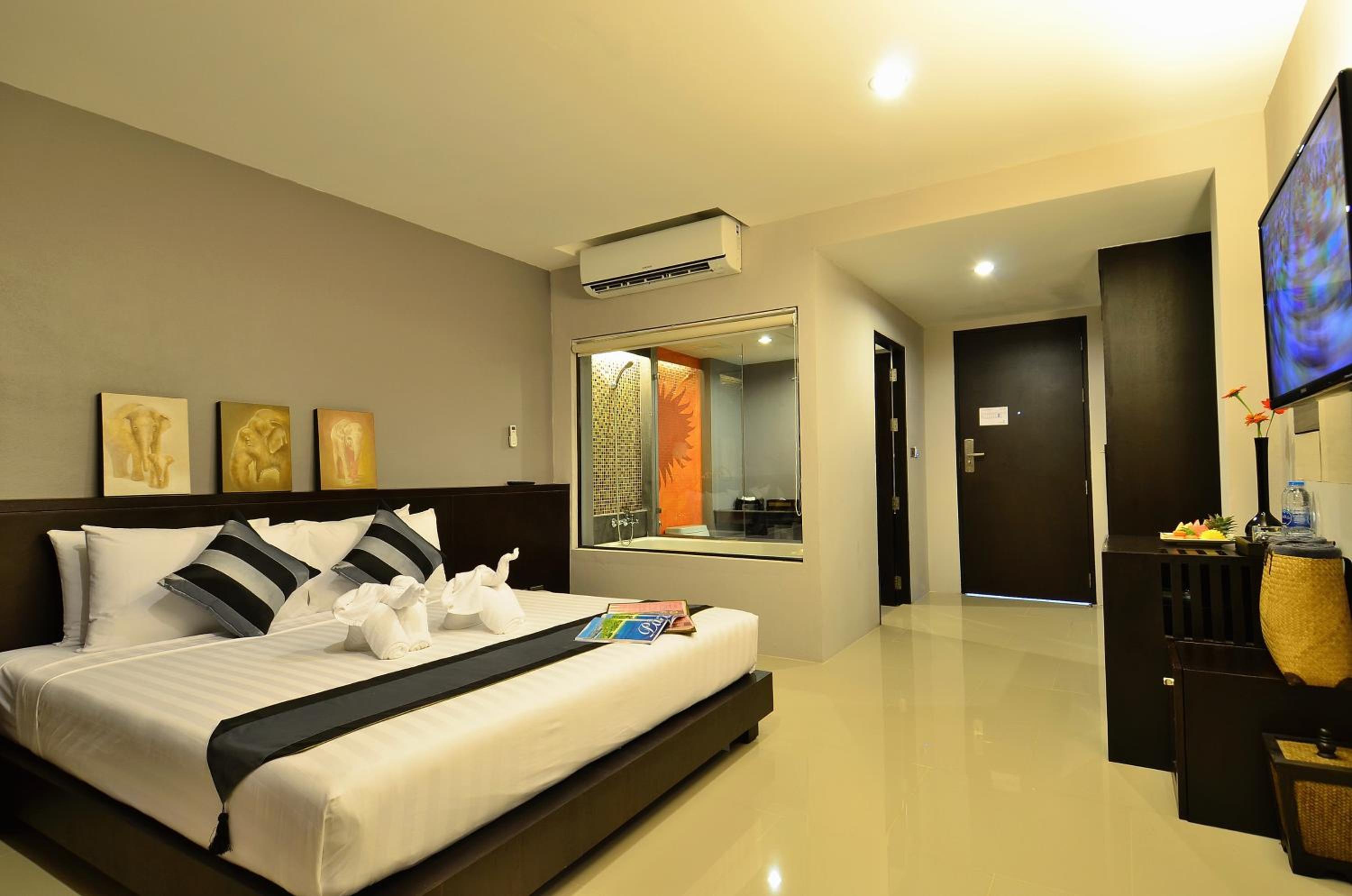 rooms