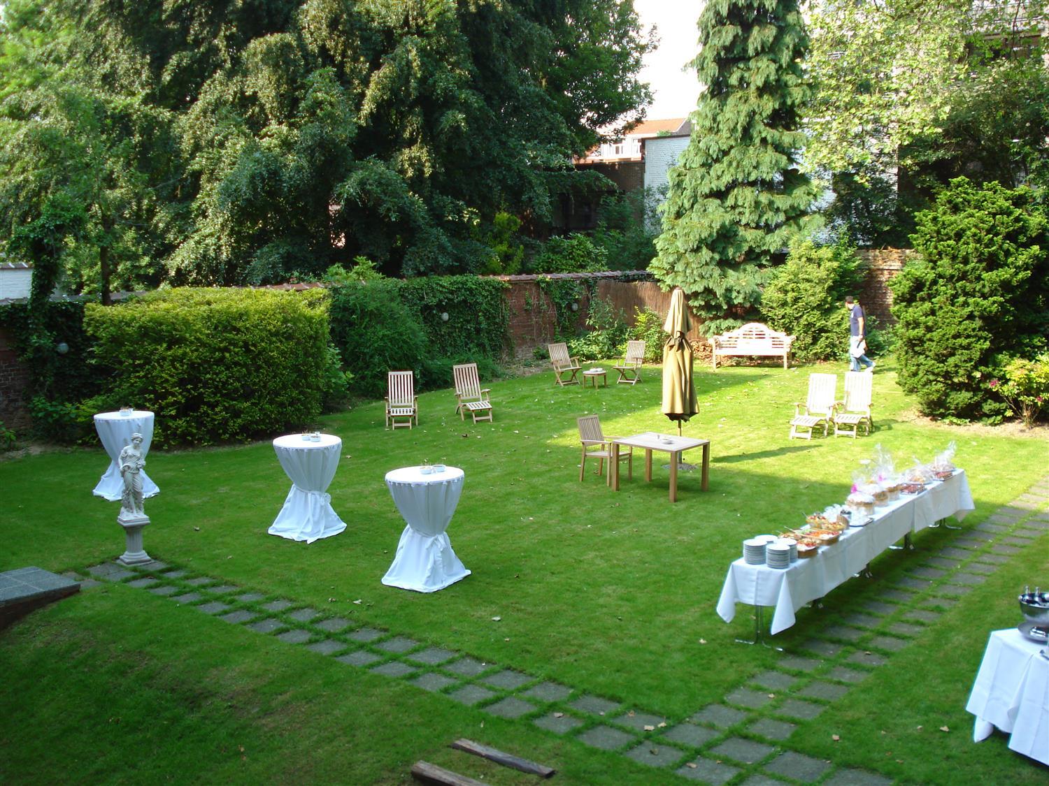 surroundings
