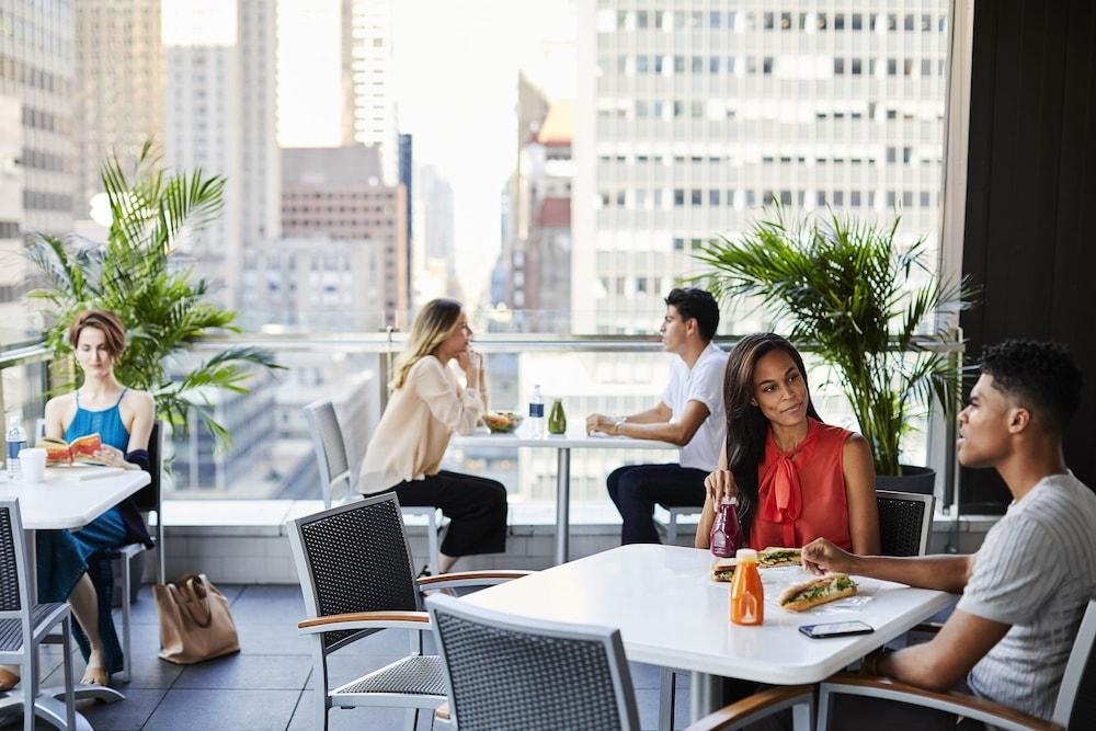 restaurant cafeteria
