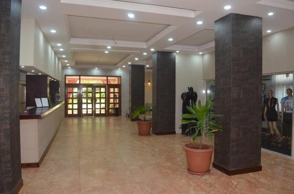 lobby