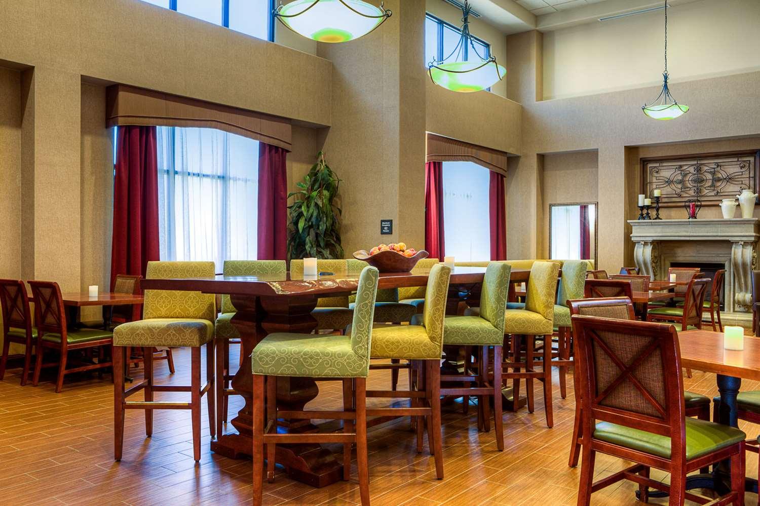 restaurant cafeteria