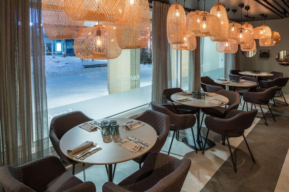 restaurant-cafeteria