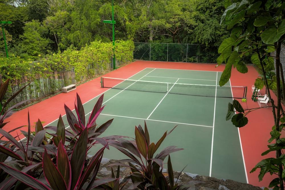 sport_facililities