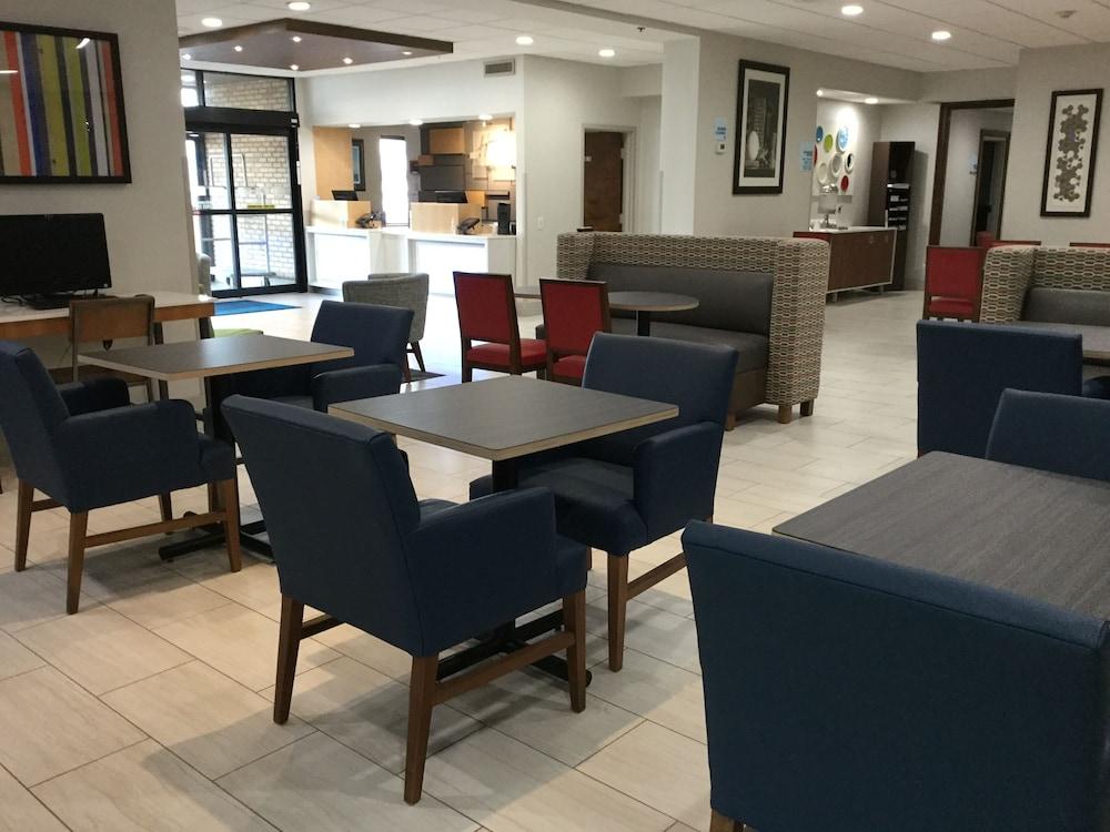 restaurant-cafeteria