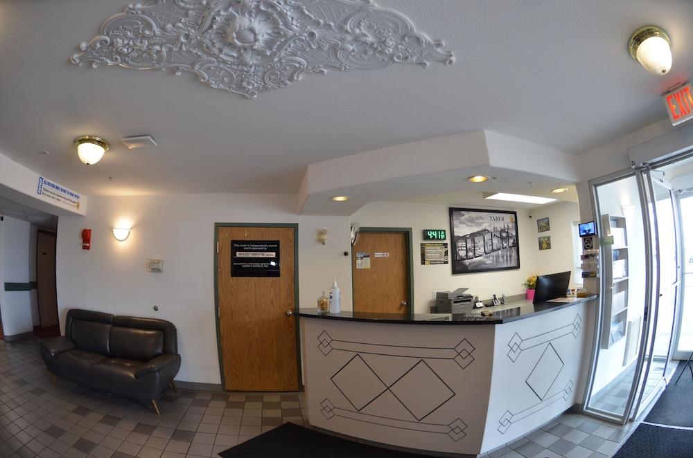 lobby