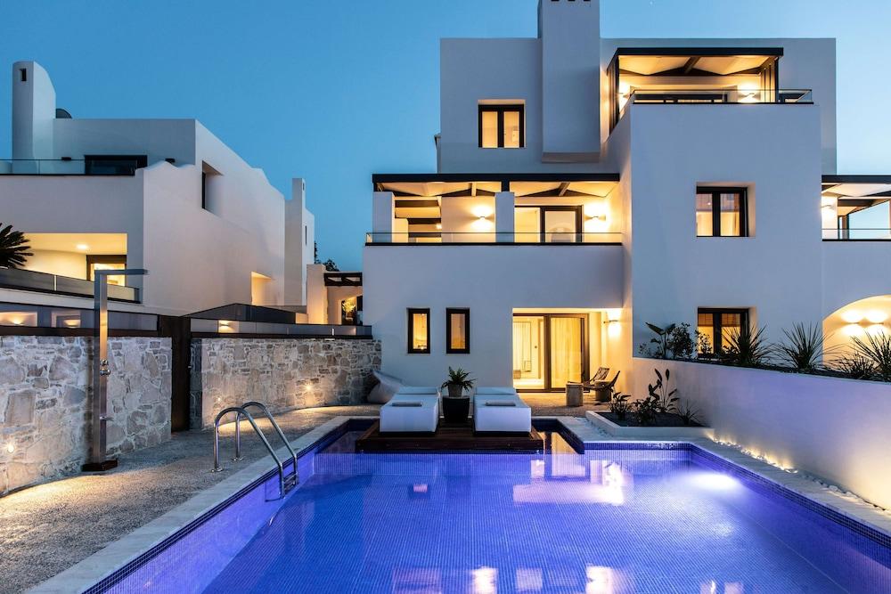 swimming pool spa
