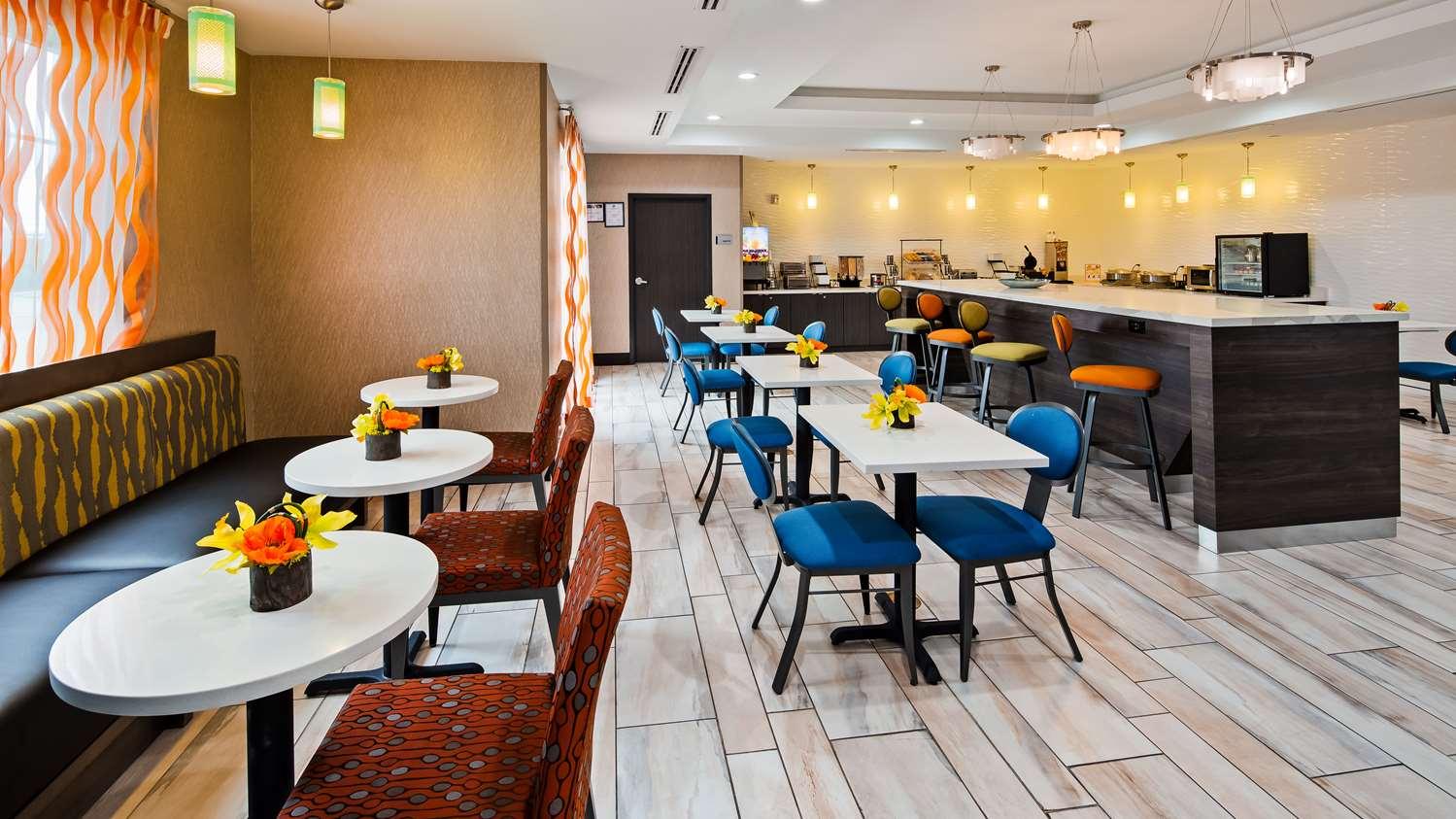 restaurant cafeteria