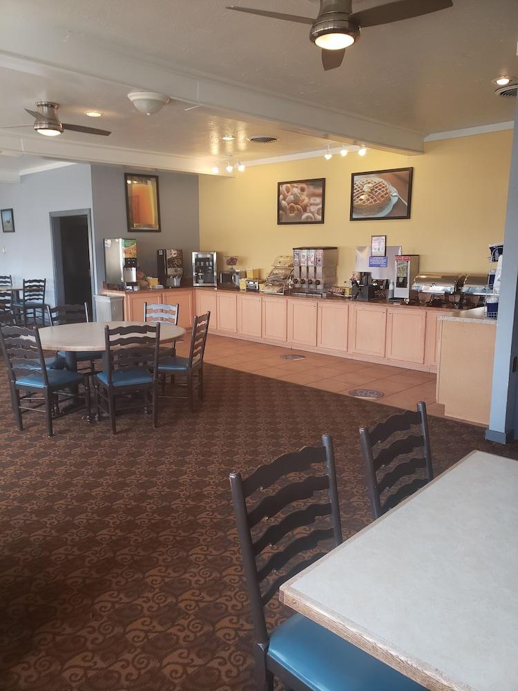 restaurant-cafeteria