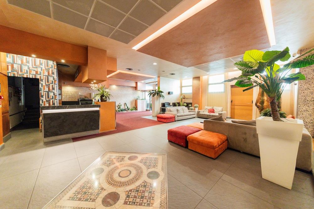 lobby