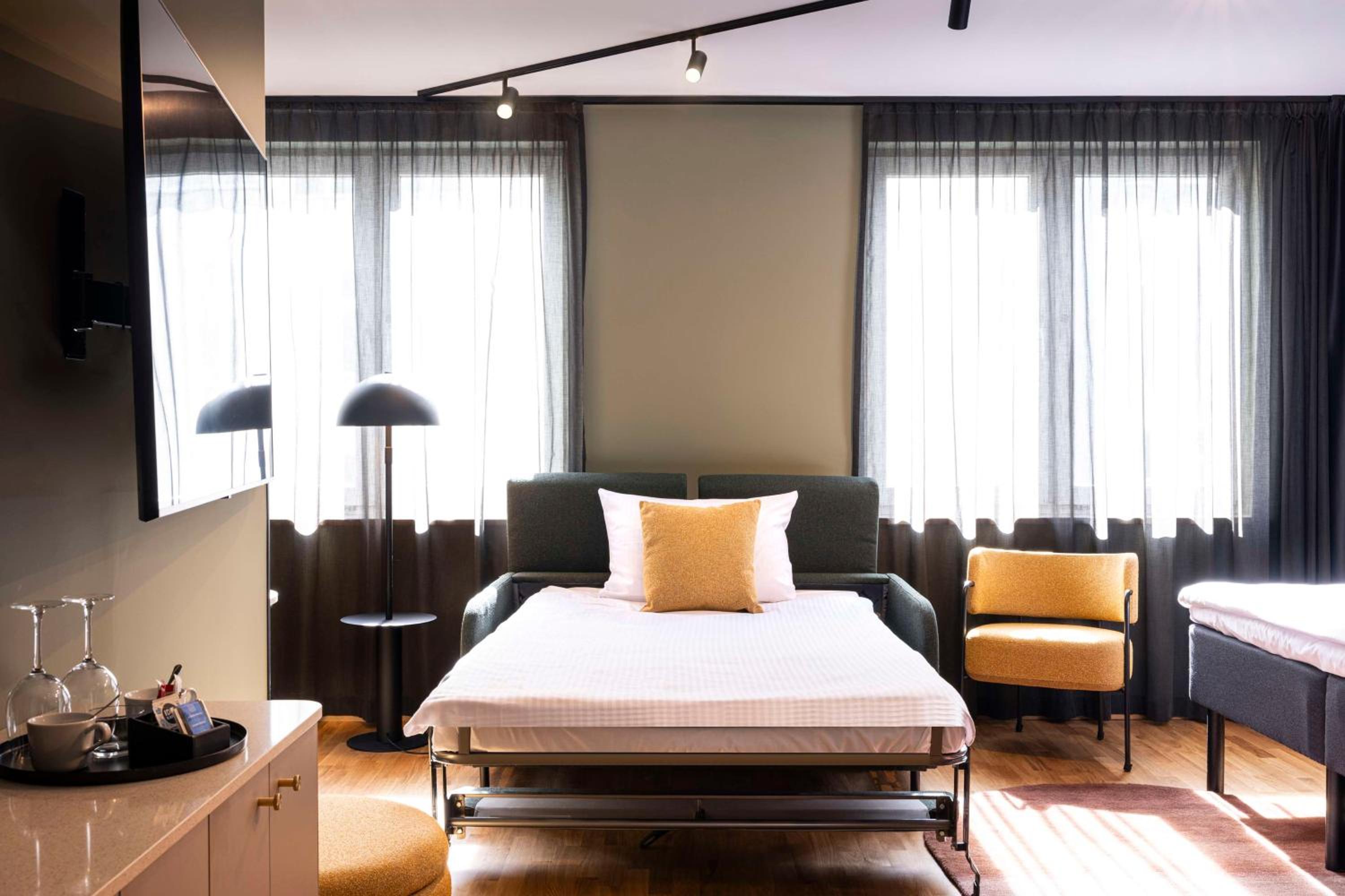rooms