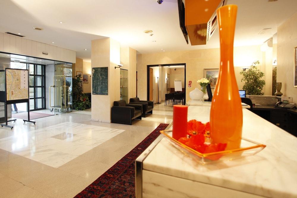 lobby