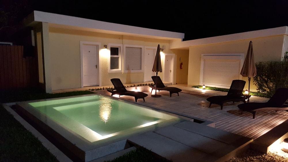 swimming pool spa