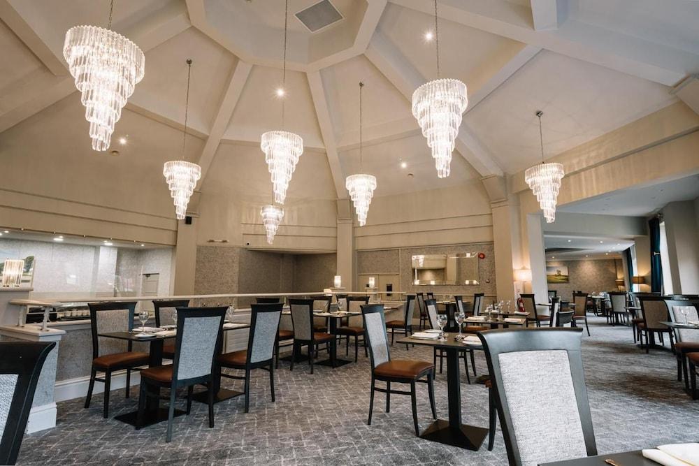 restaurant-cafeteria