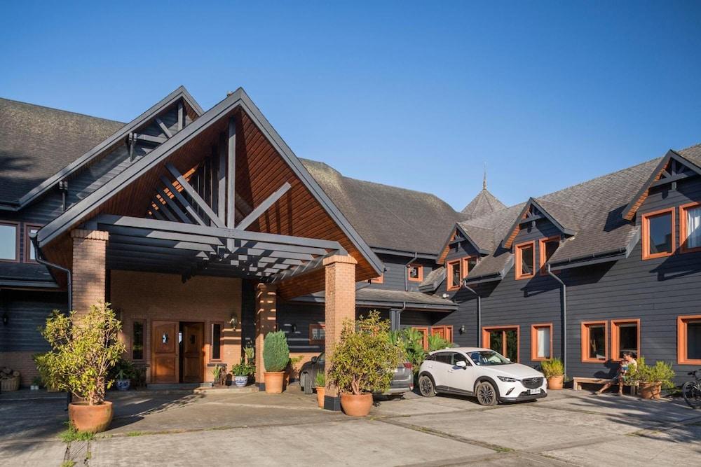 hotel