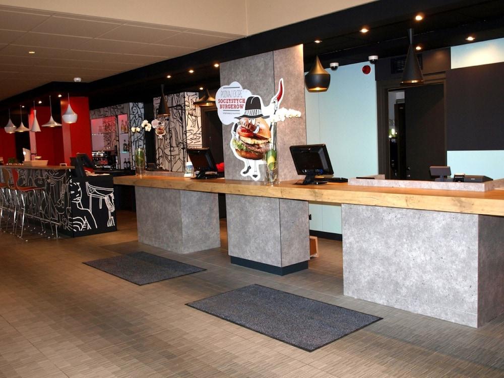 lobby