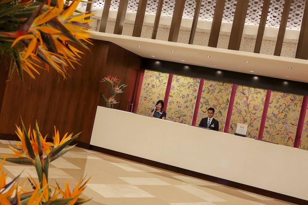 lobby
