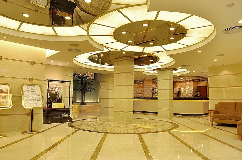 lobby