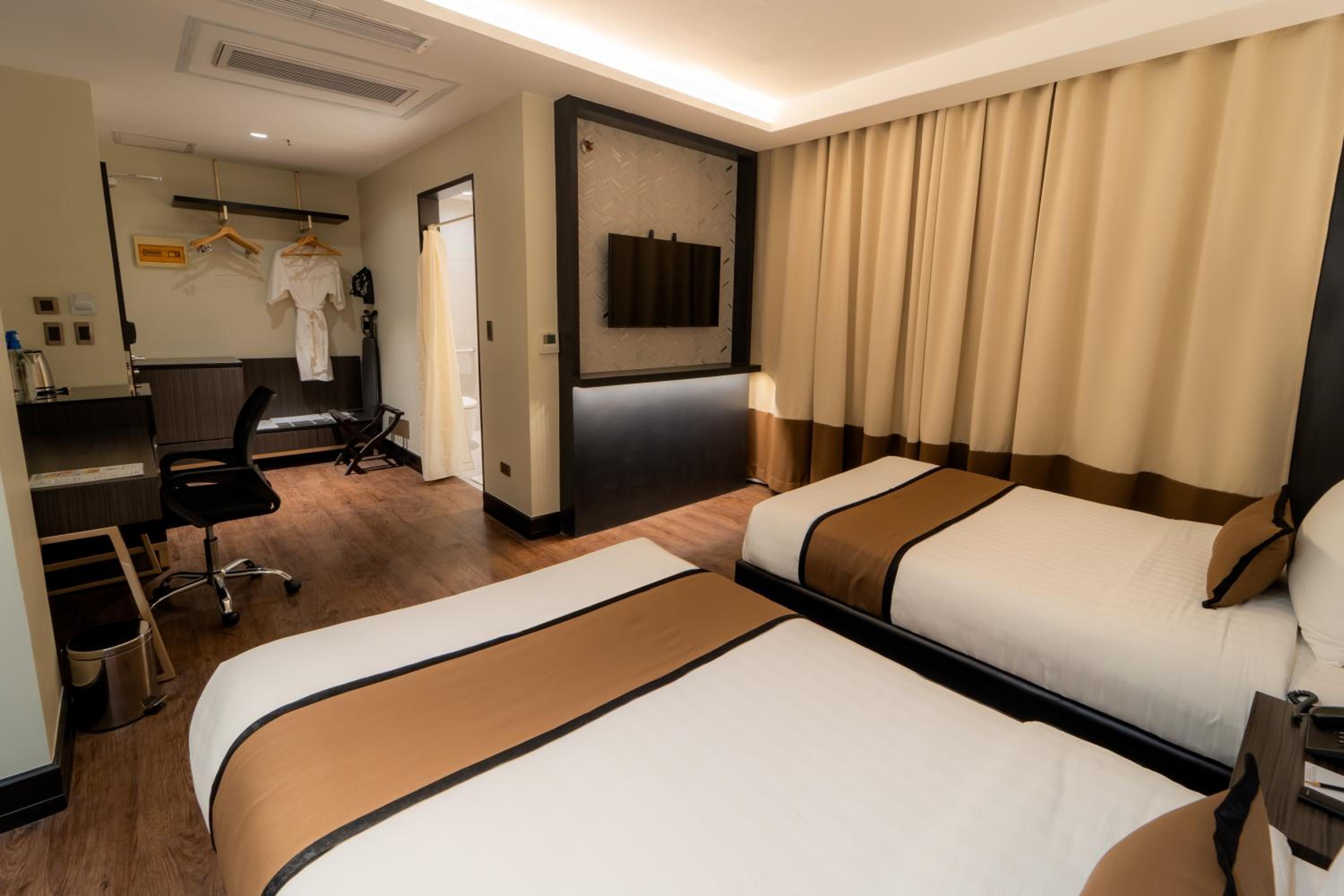 rooms