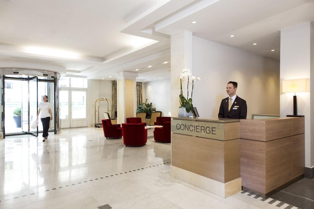 lobby
