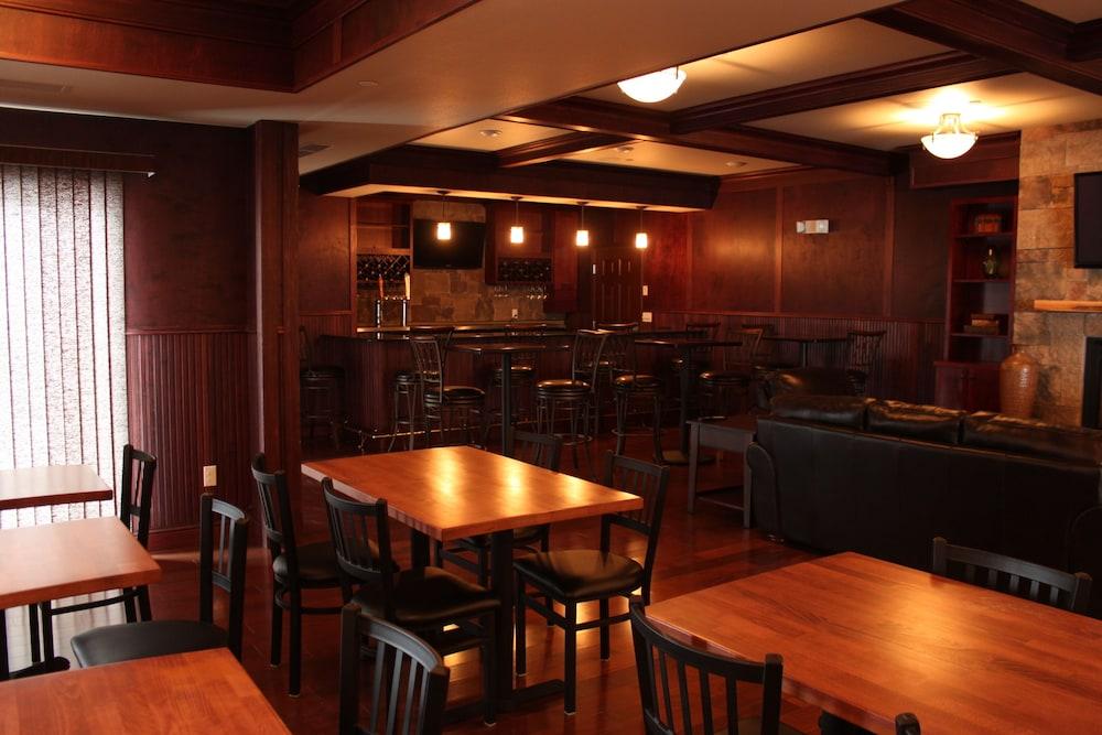 restaurant-cafeteria
