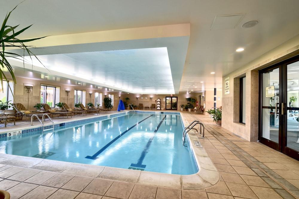swimming pool spa
