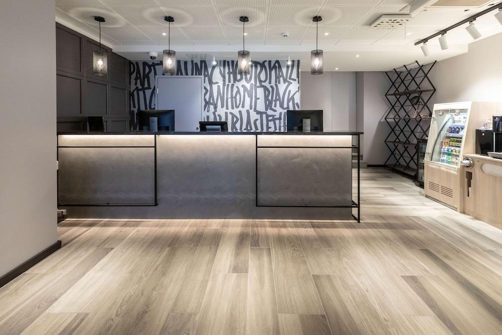 lobby