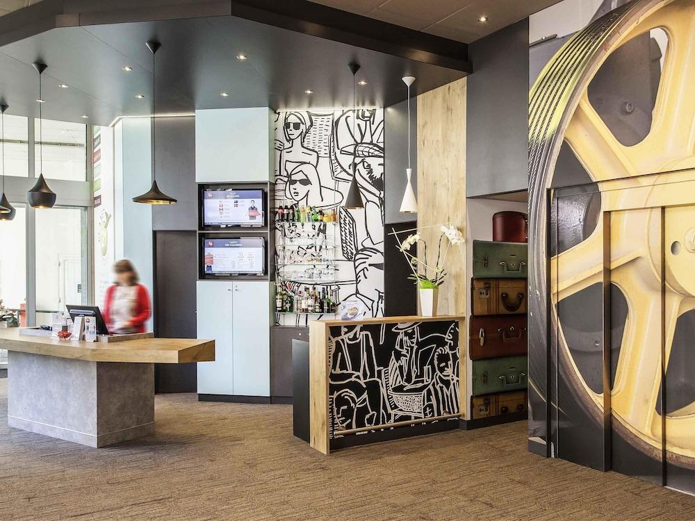 lobby