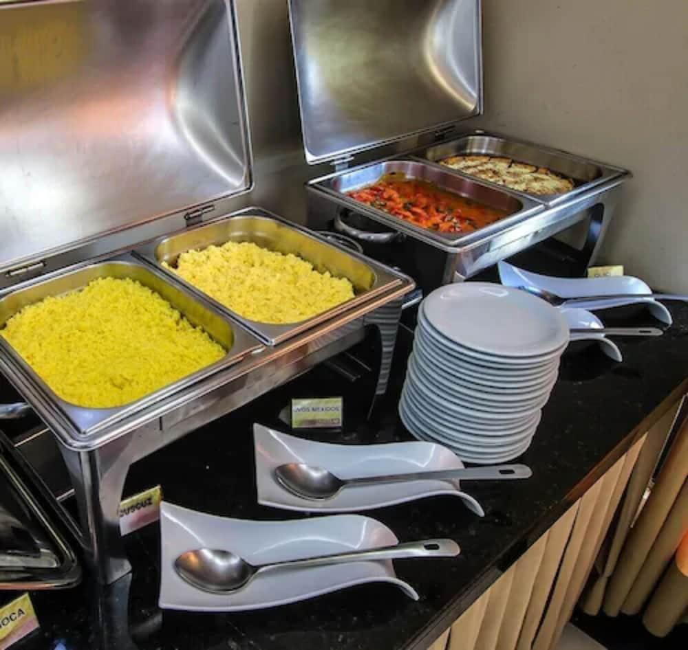restaurant-cafeteria