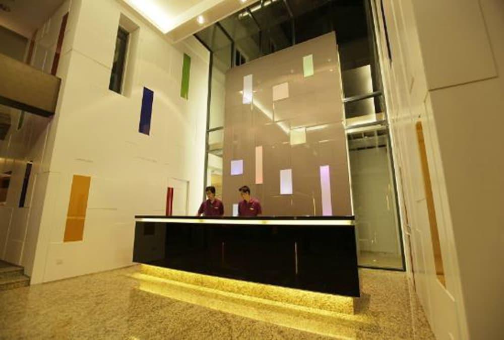 lobby