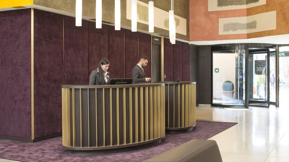 lobby