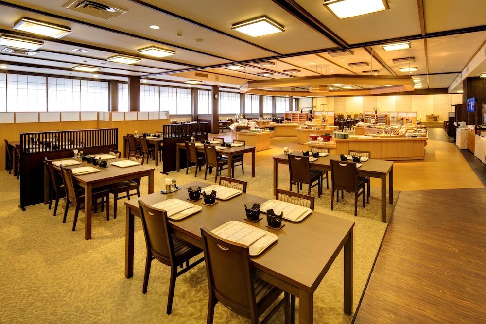 restaurant-cafeteria