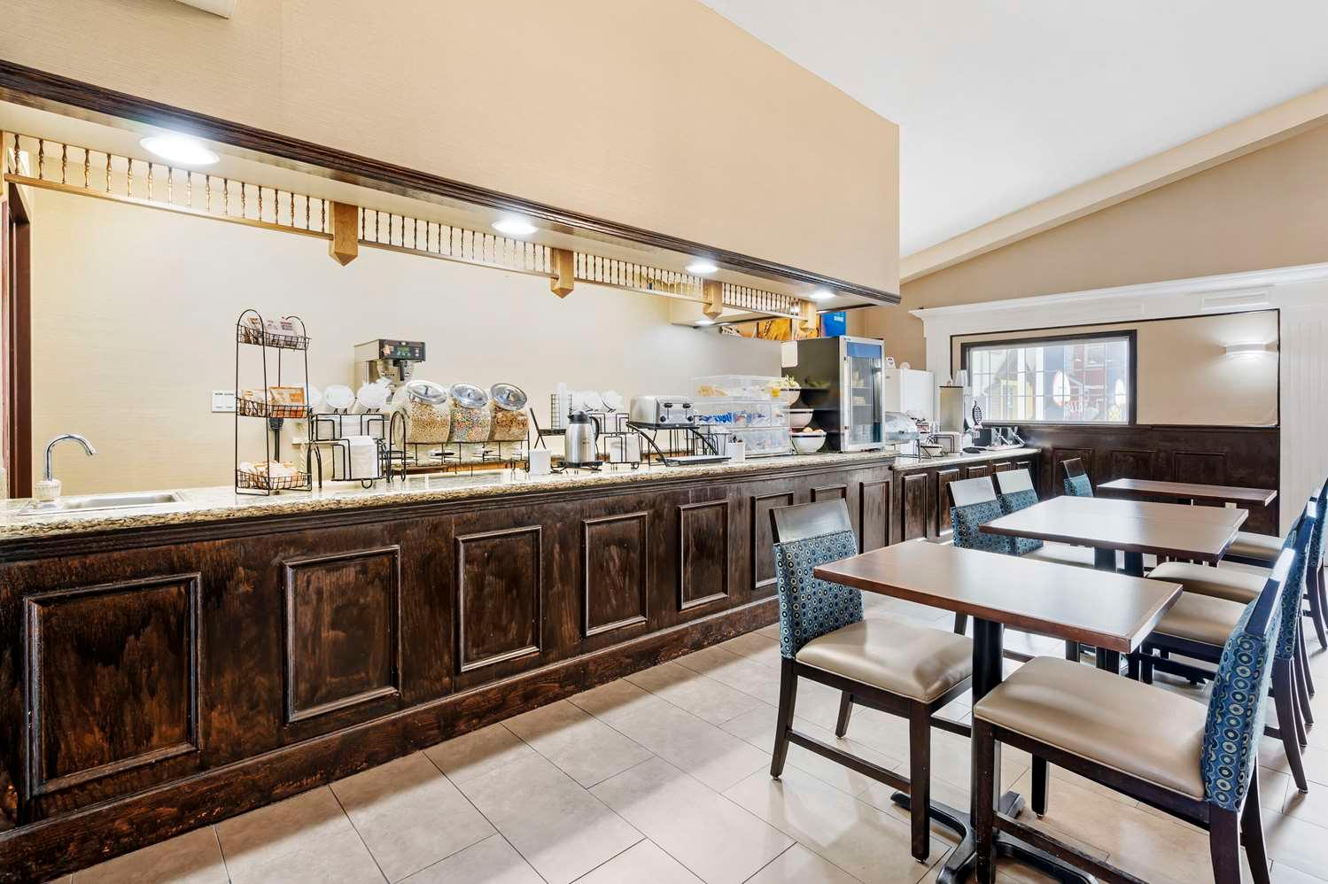 restaurant cafeteria
