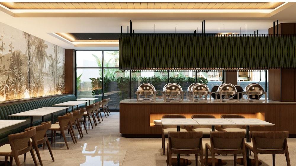restaurant cafeteria
