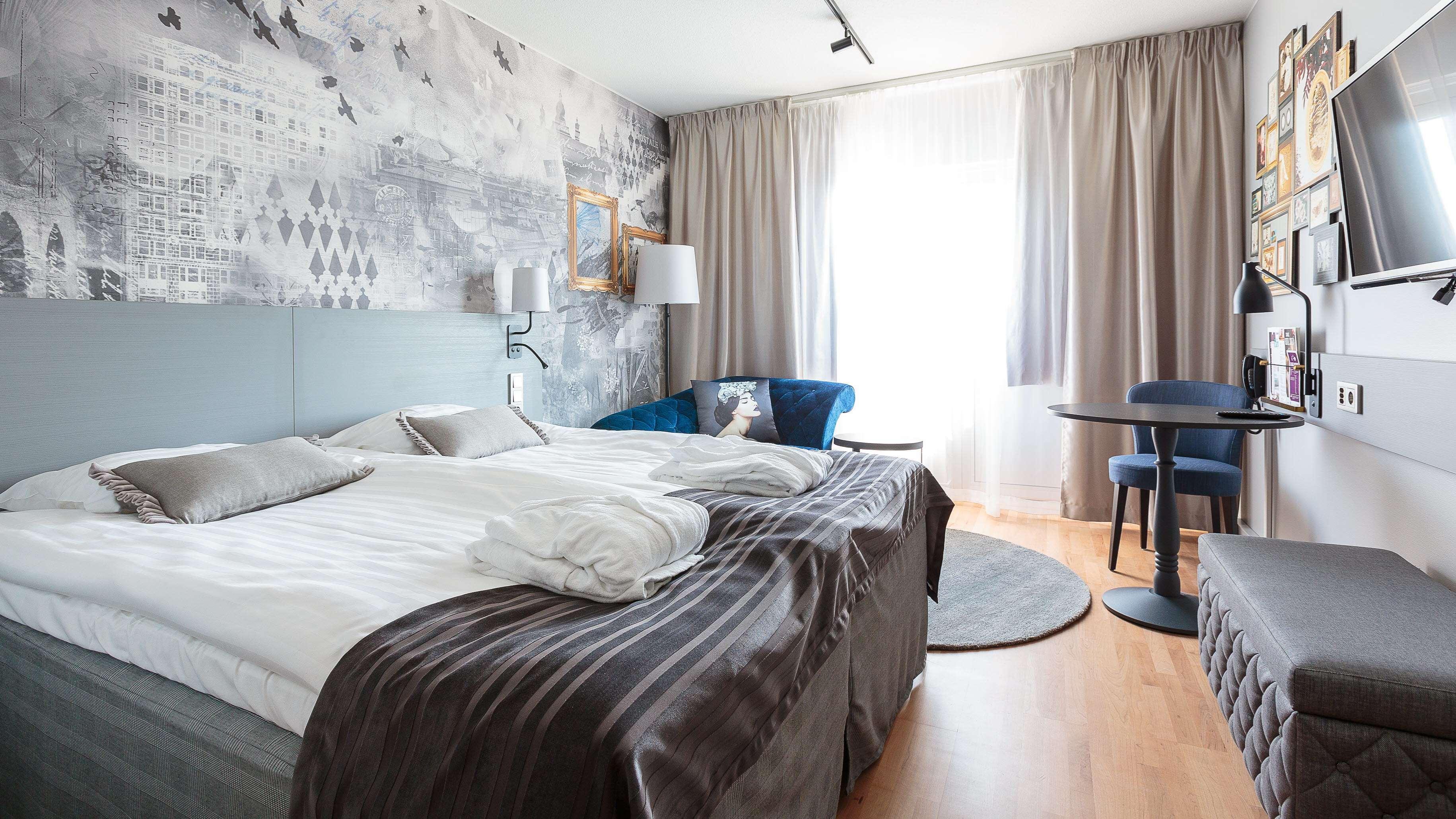 rooms