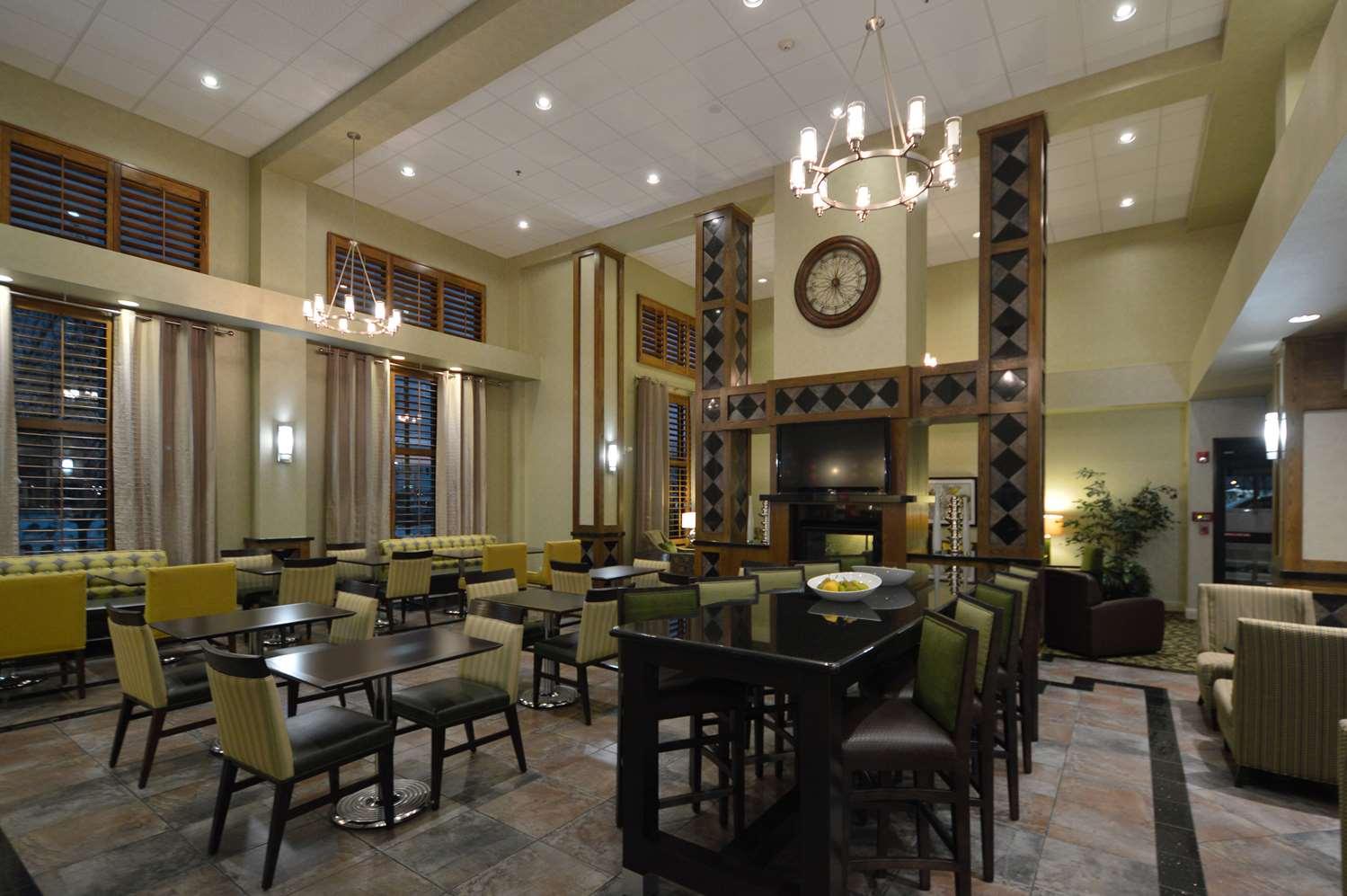 restaurant cafeteria