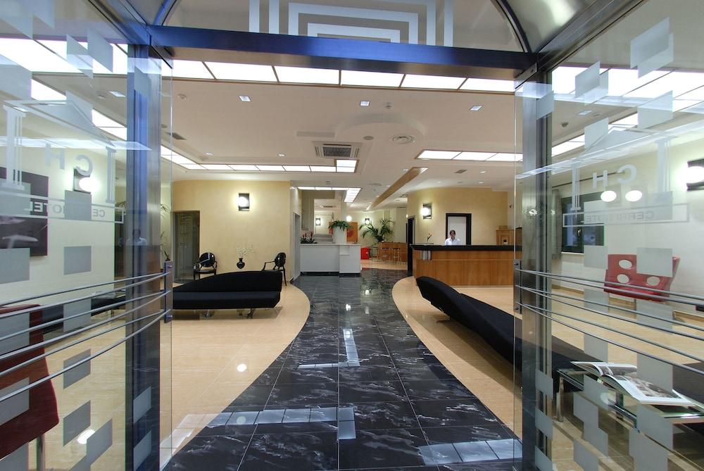 lobby