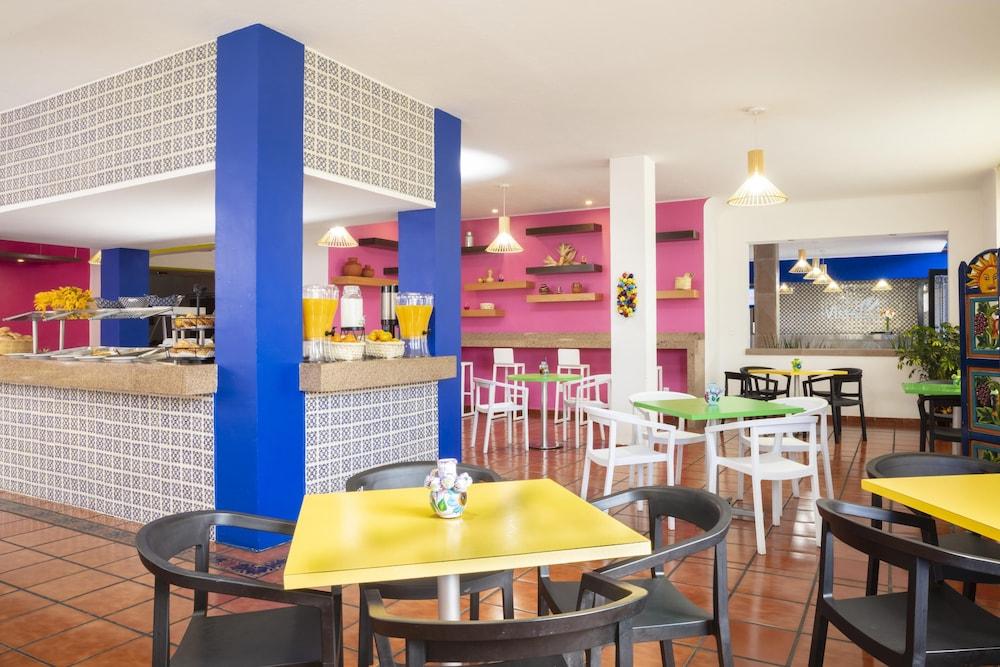 restaurant-cafeteria