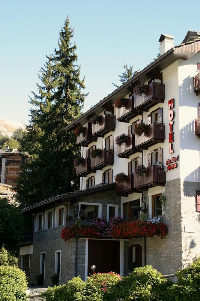 hotel