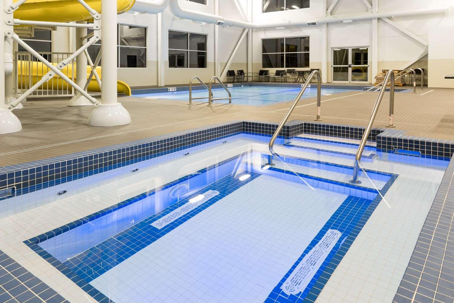 swimming pool spa