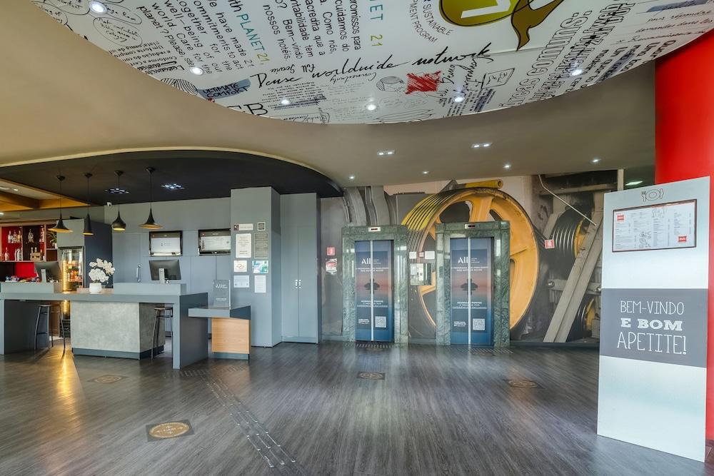lobby