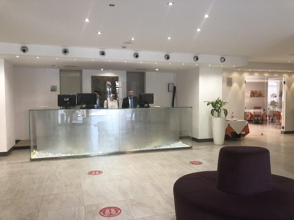 lobby