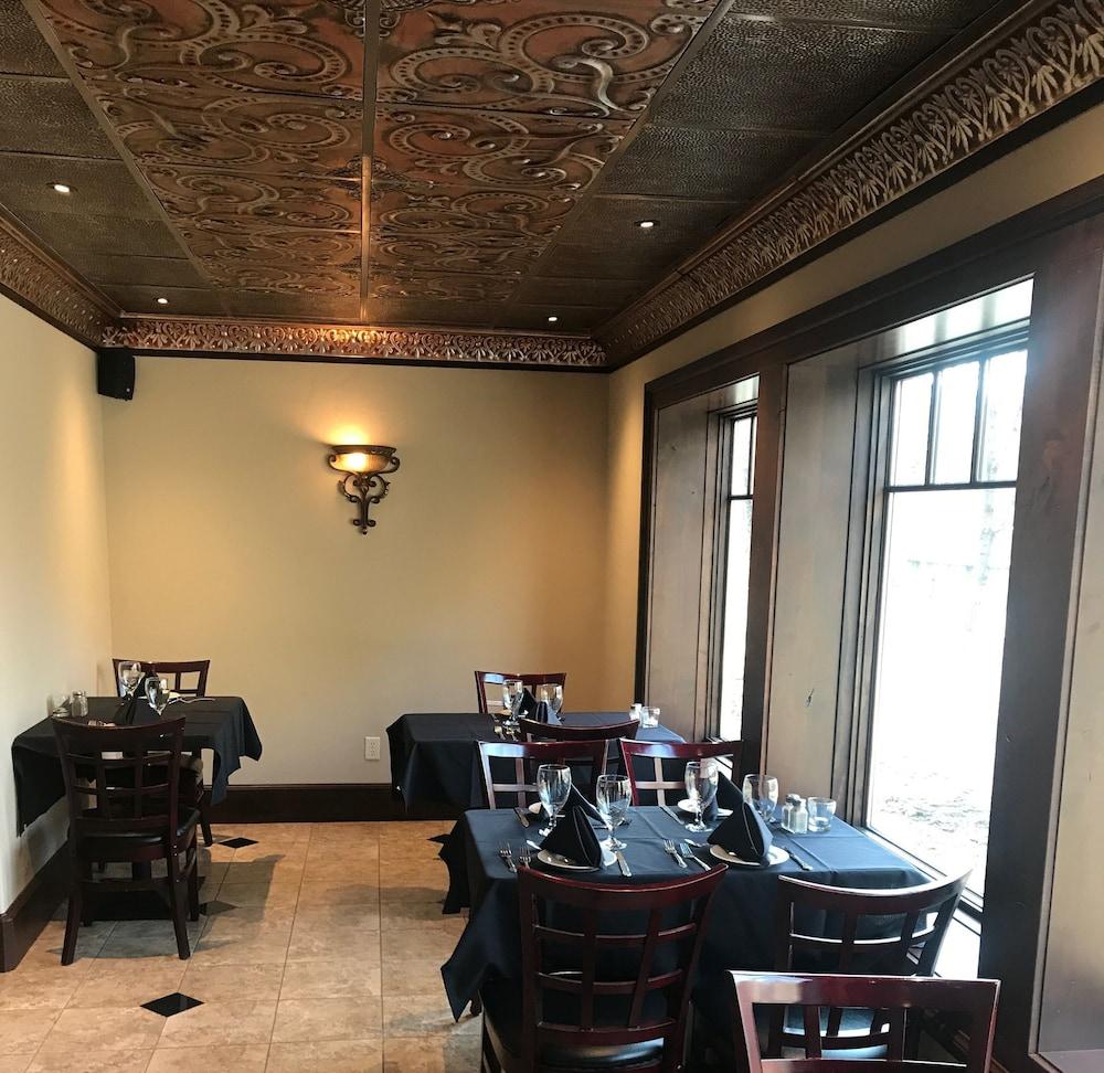 restaurant-cafeteria